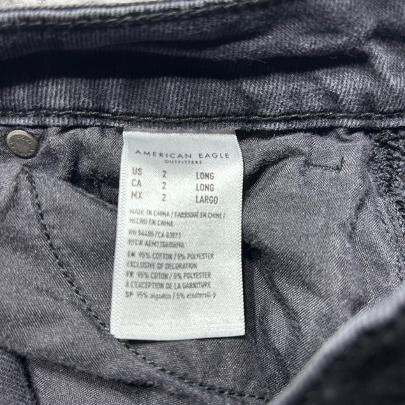 American Eagle Jeans Womens 2 Long Mom High Rise Stretch Black Distressed Grunge - Picture 4 of 6